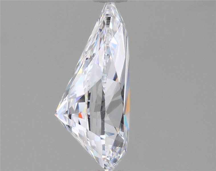1.50 Carat Pear Lab Diamond :: Greenstar spin frame 02