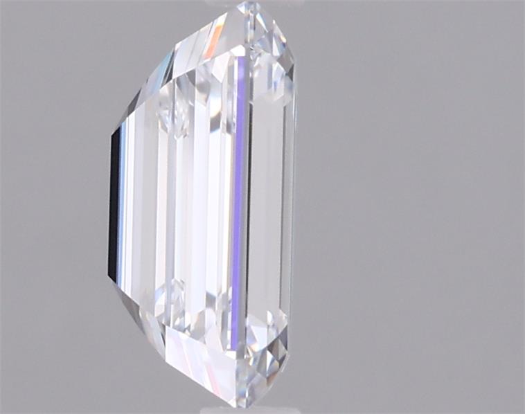1.56 Carat Emerald Lab Diamond :: Greenstar spin frame 02