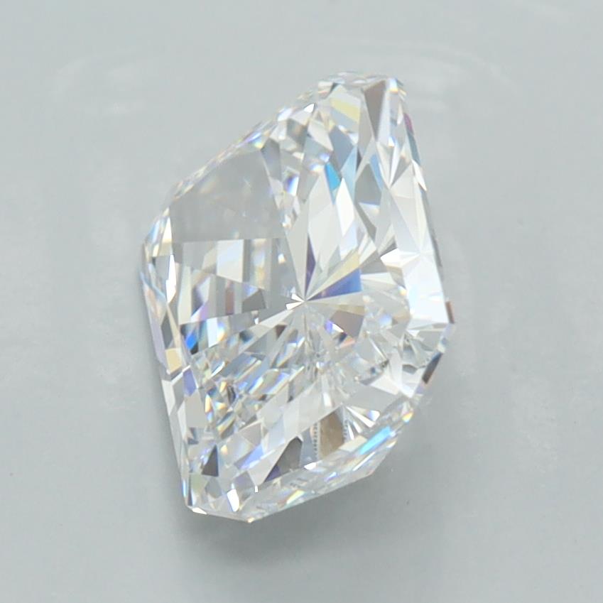 2.38 Carat Radiant Lab Diamond :: Greenstar spin frame 02
