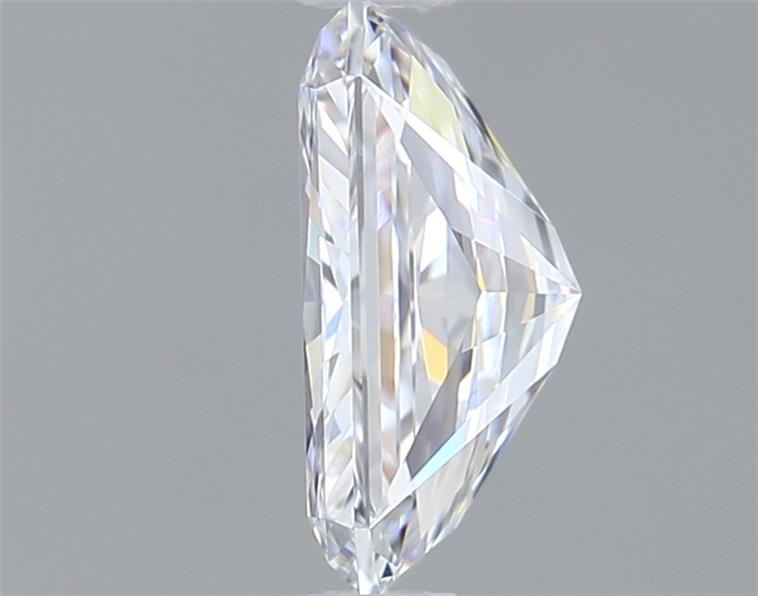 1.31 Carat Radiant Lab Diamond :: Greenstar spin frame 02