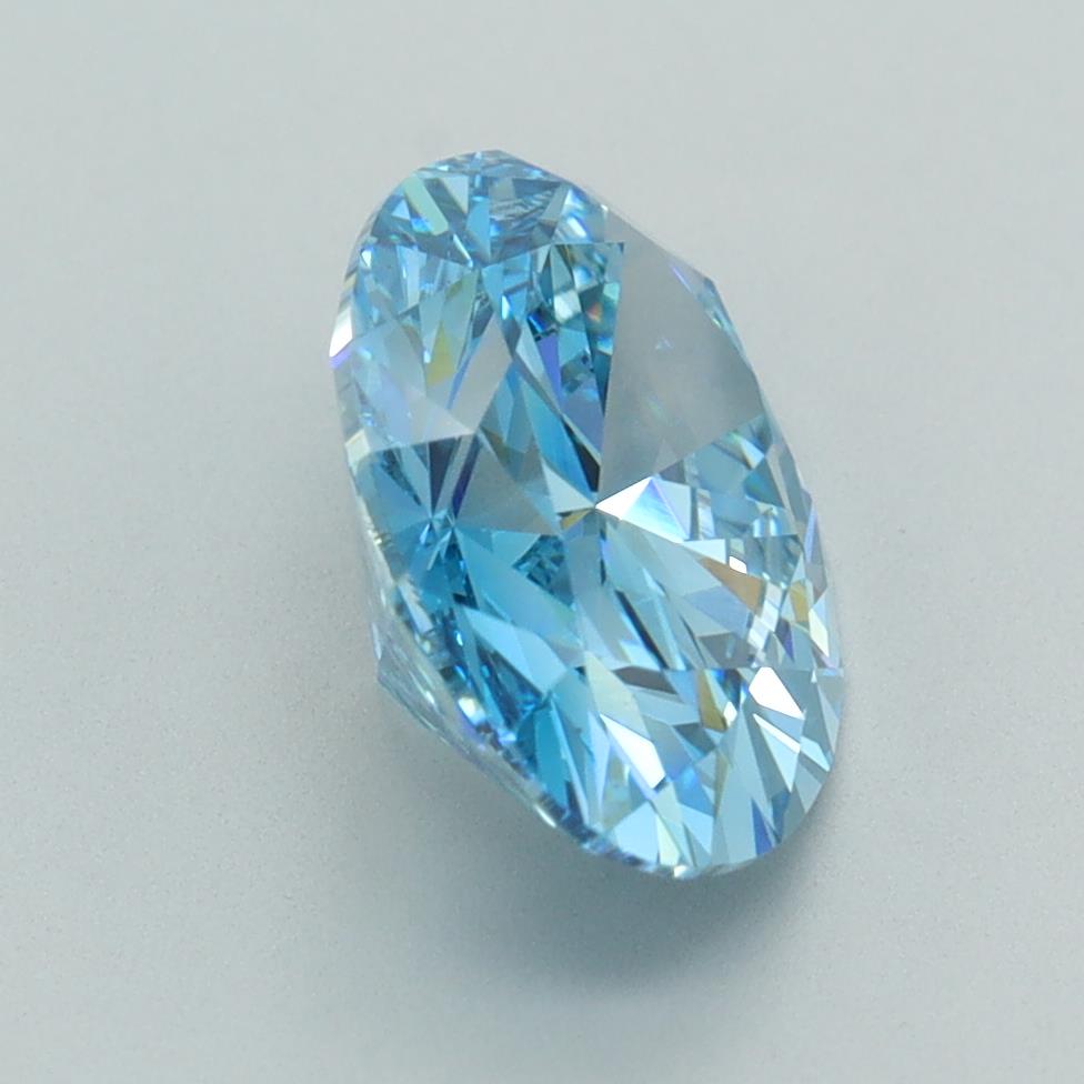 3.05 Carat Oval Lab Diamond :: Greenstar spin frame 02