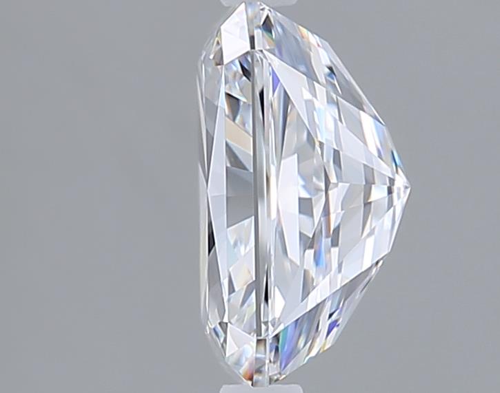 2.77 Carat Radiant Lab Diamond :: Greenstar spin frame 02
