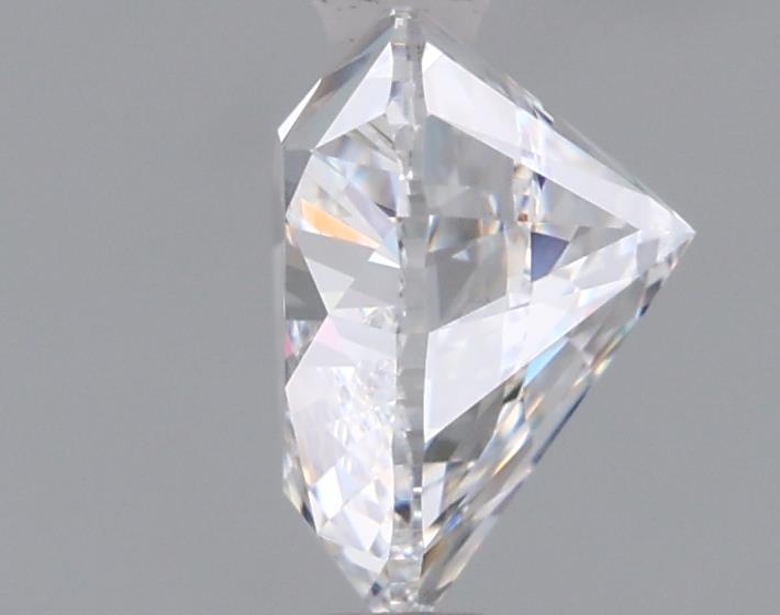 1.51 Carat Heart Lab Diamond :: Greenstar spin frame 02