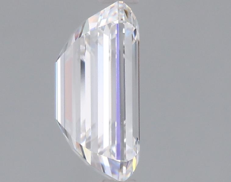 1.52 Carat Emerald Lab Diamond :: Greenstar spin frame 02