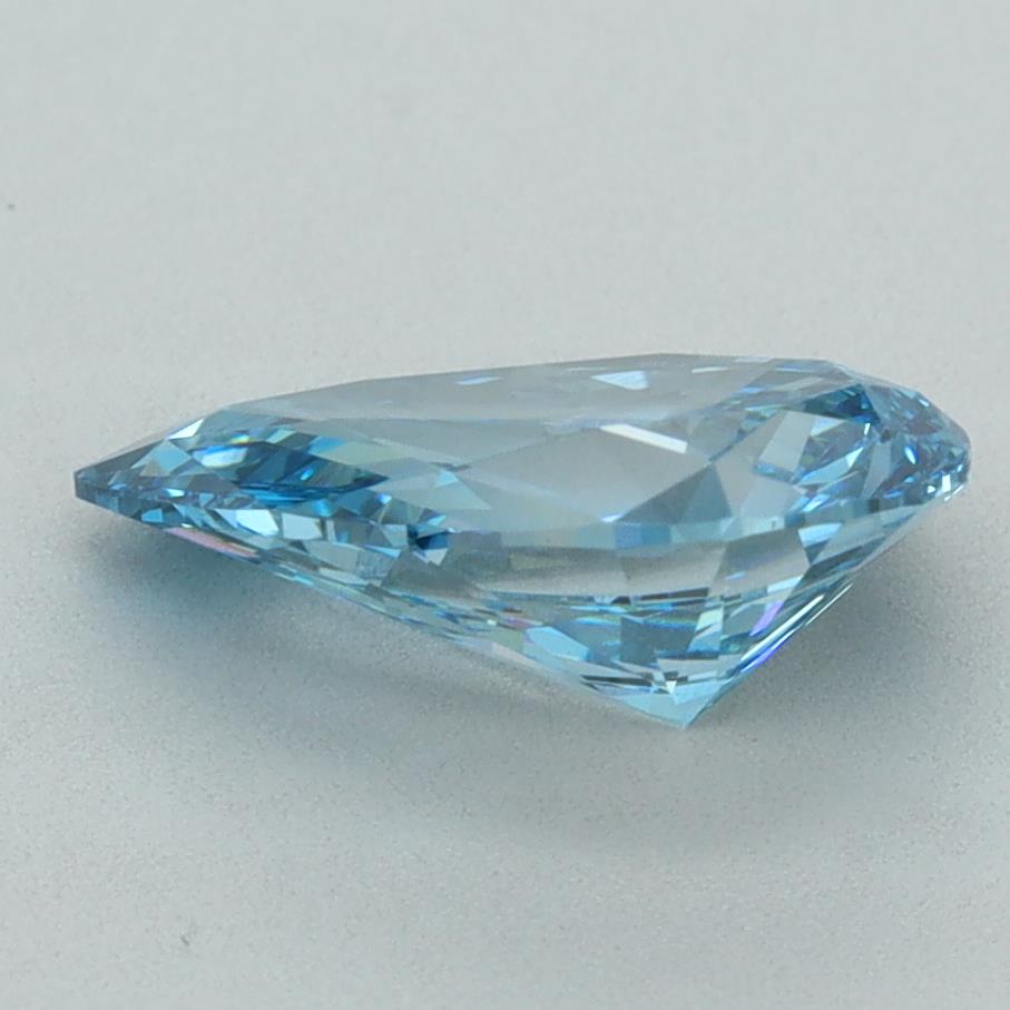 2.01 Carat Pear Lab Diamond :: Greenstar spin frame 02
