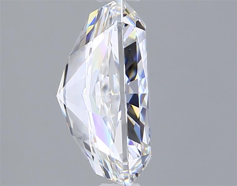 2.02 Carat Radiant Lab Diamond :: Greenstar spin frame 02