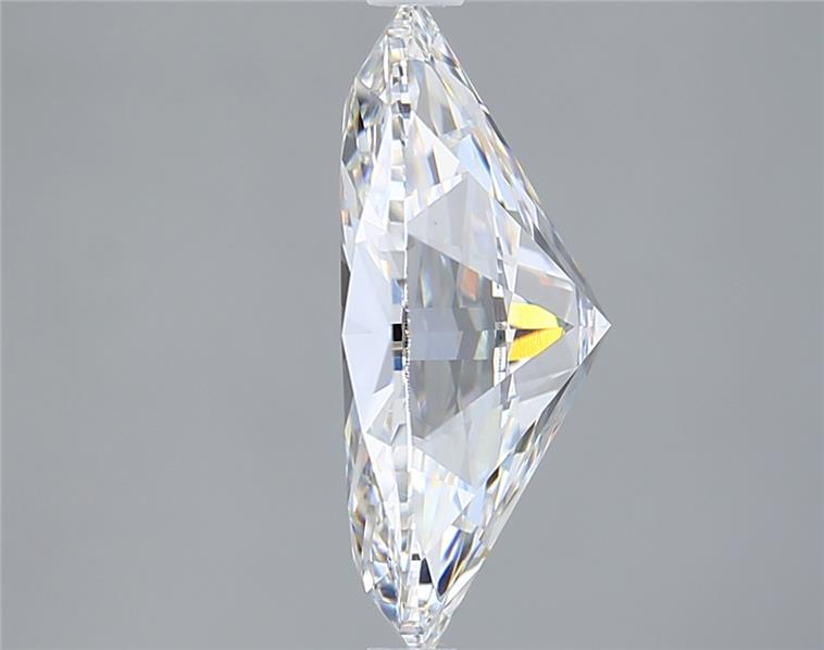 5.04 Carat Oval Lab Diamond :: Greenstar spin frame 02
