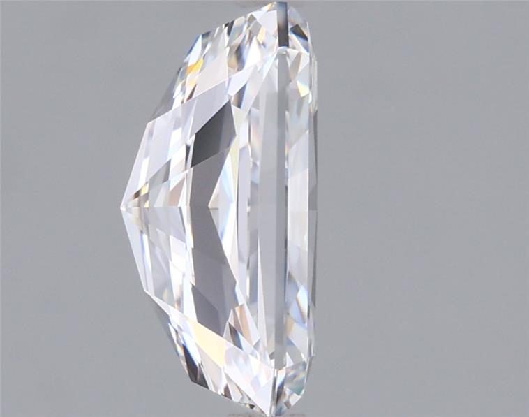 2.41 Carat Radiant Lab Diamond :: Greenstar spin frame 02