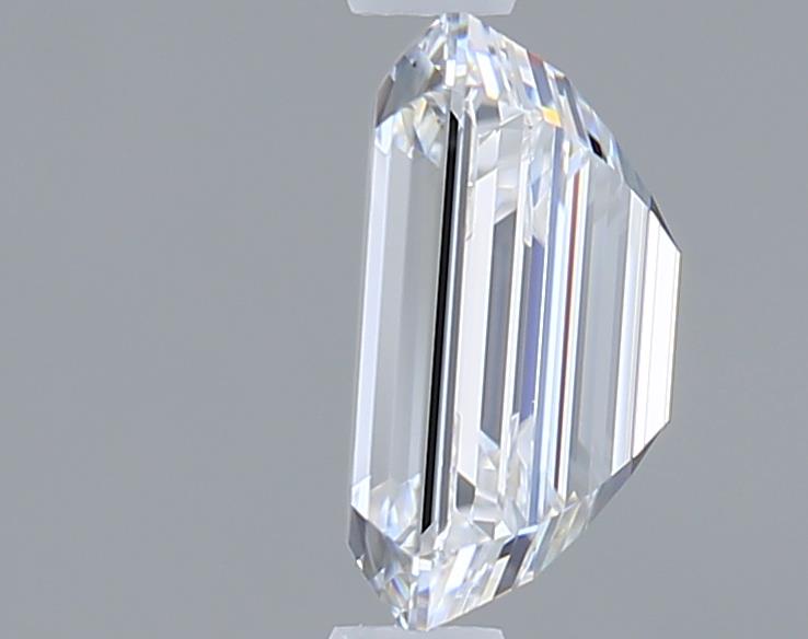 1.57 Carat Emerald Lab Diamond :: Greenstar spin frame 02