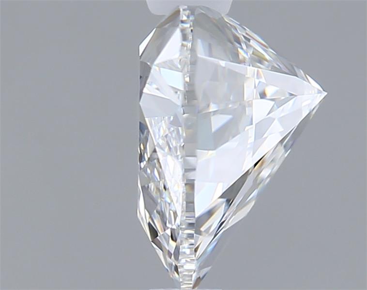 1.50 Carat Heart Lab Diamond :: Greenstar spin frame 02