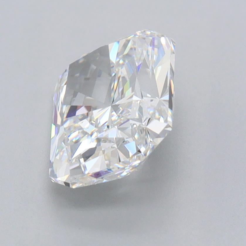 2.04 Carat Radiant Lab Diamond :: Greenstar spin frame 02