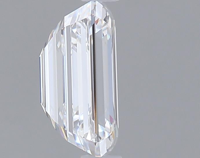 1.57 Carat Emerald Lab Diamond :: Greenstar spin frame 02