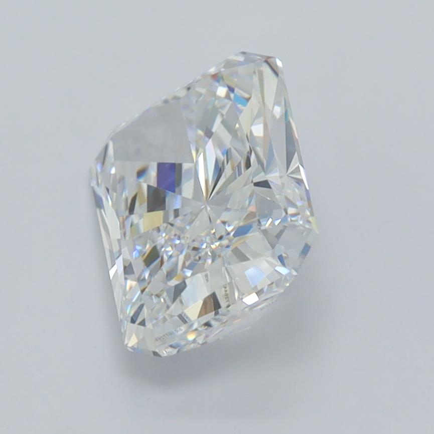 2.02 Carat Radiant Lab Diamond :: Greenstar spin frame 02