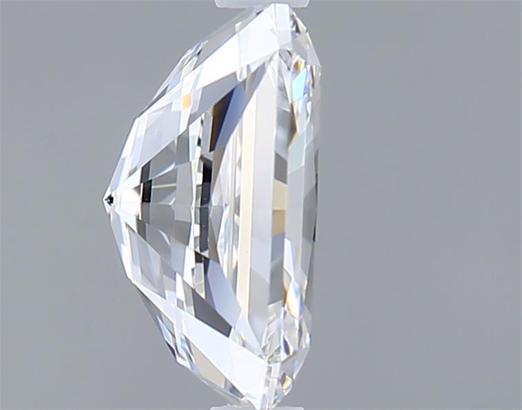 1.58 Carat Radiant Lab Diamond :: Greenstar spin frame 02