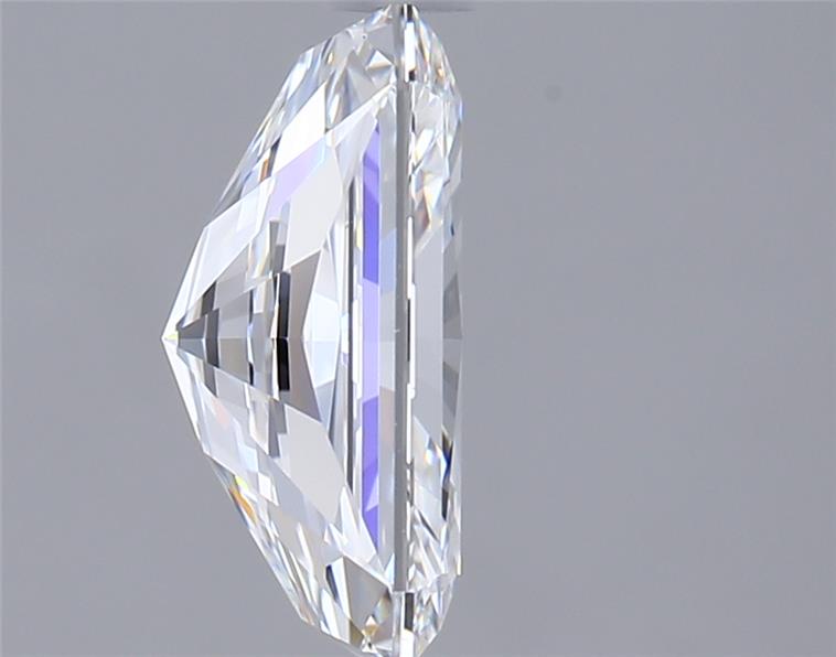 2.03 Carat Radiant Lab Diamond :: Greenstar spin frame 02