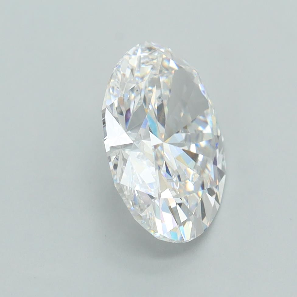 2.06 Carat Oval Lab Diamond :: Greenstar spin frame 02