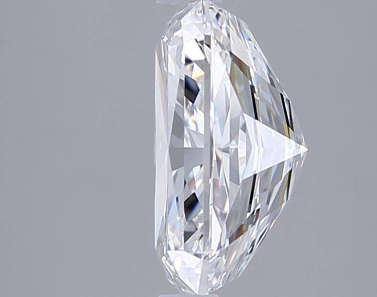 3.03 Carat Radiant Lab Diamond :: Greenstar spin frame 02