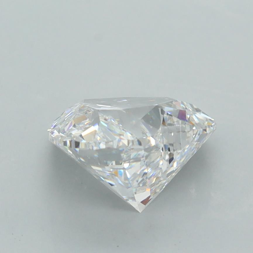 2.02 Carat Heart Lab Diamond :: Greenstar spin frame 02