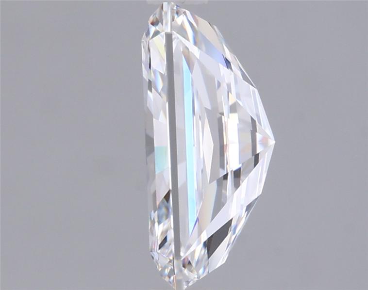 2.04 Carat Radiant Lab Diamond :: Greenstar spin frame 02