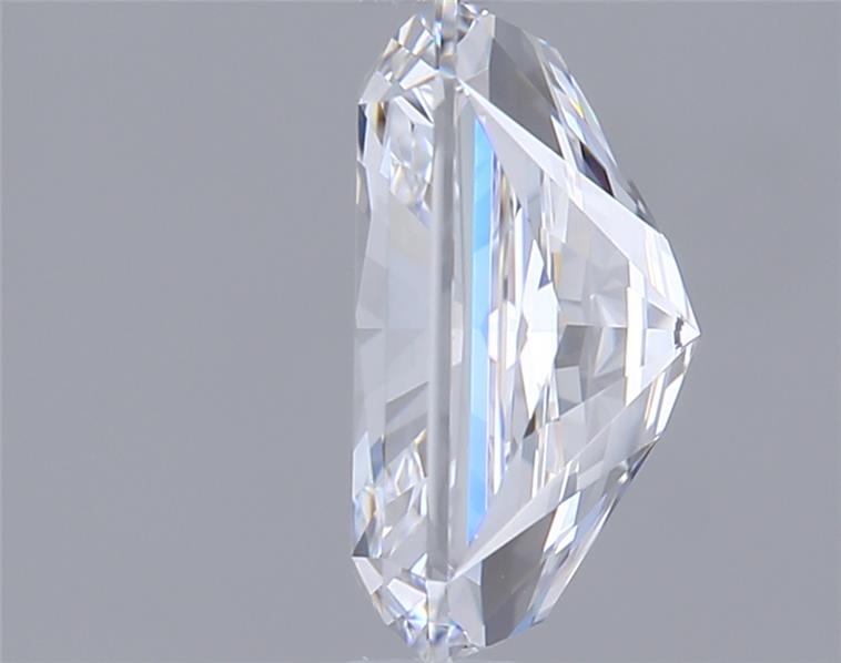 1.77 Carat Radiant Lab Diamond :: Greenstar spin frame 02