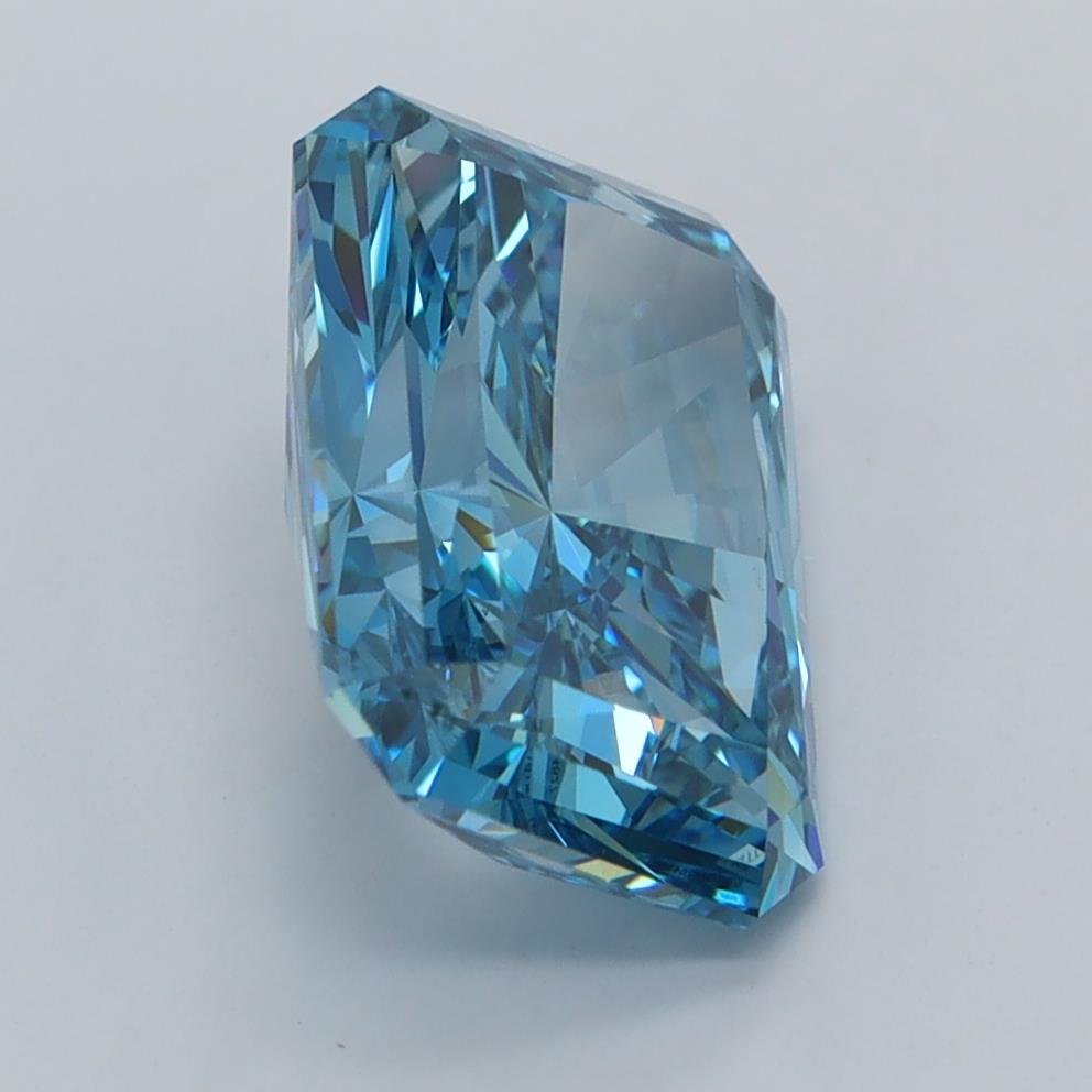3.51 Carat Radiant Lab Diamond :: Greenstar spin frame 02