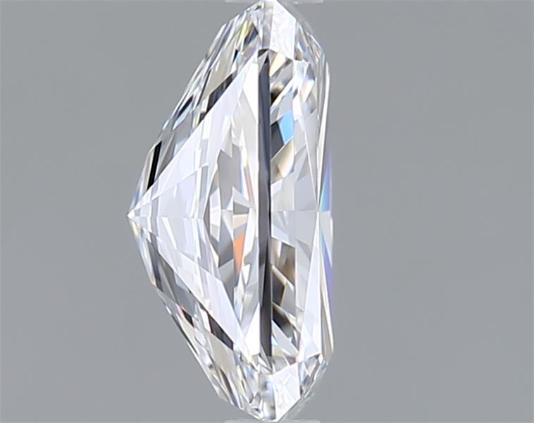 2.03 Carat Radiant Lab Diamond :: Greenstar spin frame 02