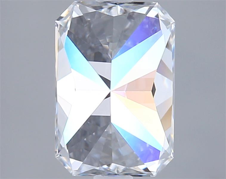 2.00 Carat Radiant Lab Diamond :: Greenstar spin frame 02