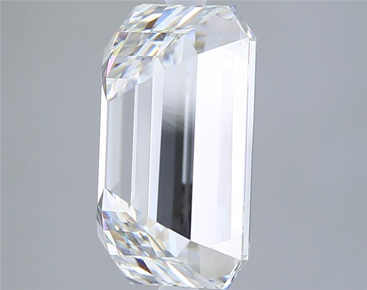 7.04 Carat Emerald Lab Diamond :: Greenstar spin frame 03