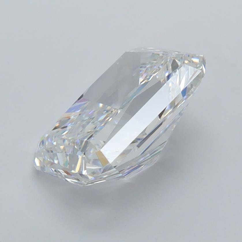 2.01 Carat Radiant Lab Diamond :: Greenstar spin frame 03