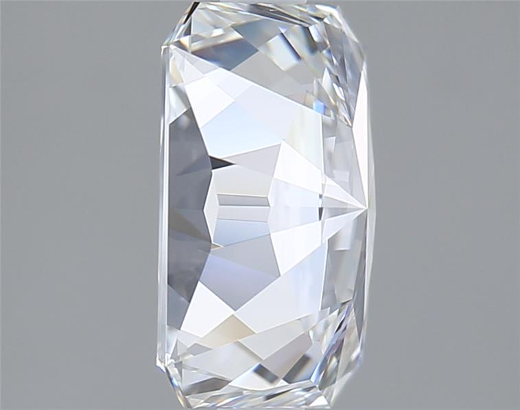 2.53 Carat Radiant Lab Diamond :: Greenstar spin frame 03