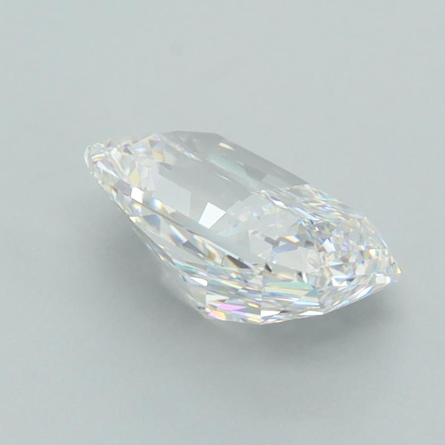 2.08 Carat Radiant Lab Diamond :: Greenstar spin frame 03