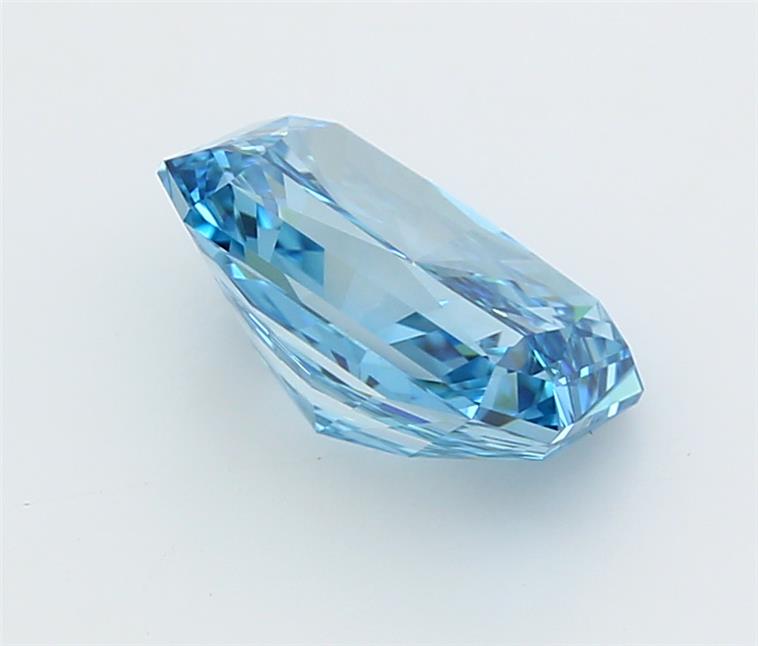 2.78 Carat Radiant Lab Diamond :: Greenstar spin frame 03