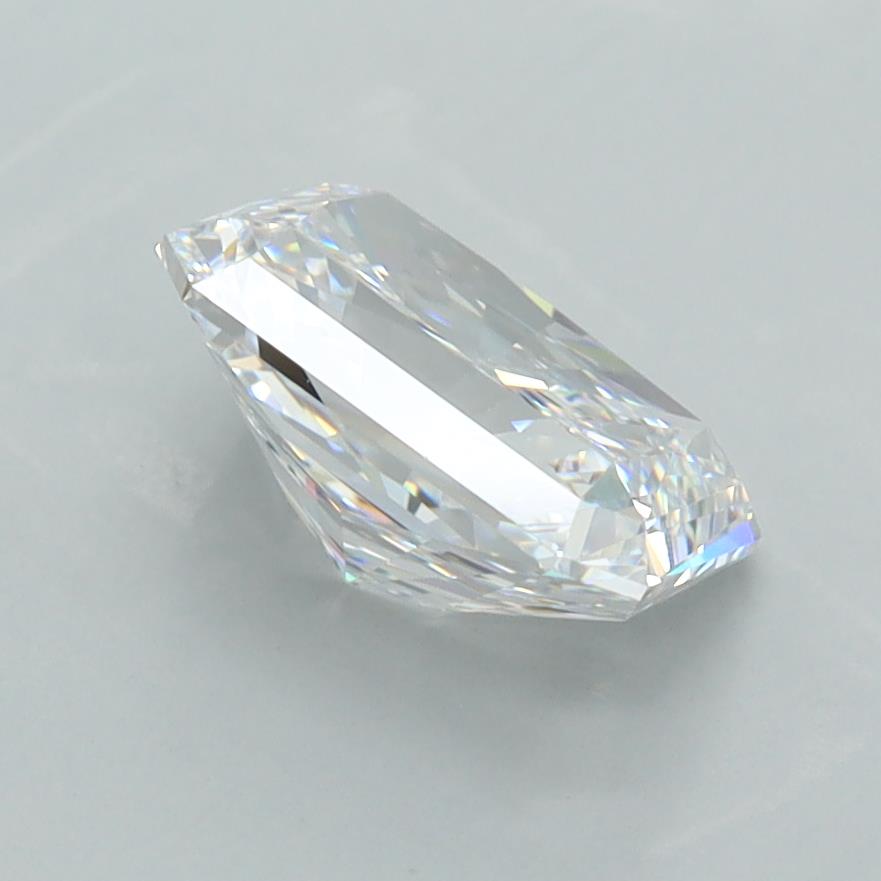 2.05 Carat Radiant Lab Diamond :: Greenstar spin frame 03