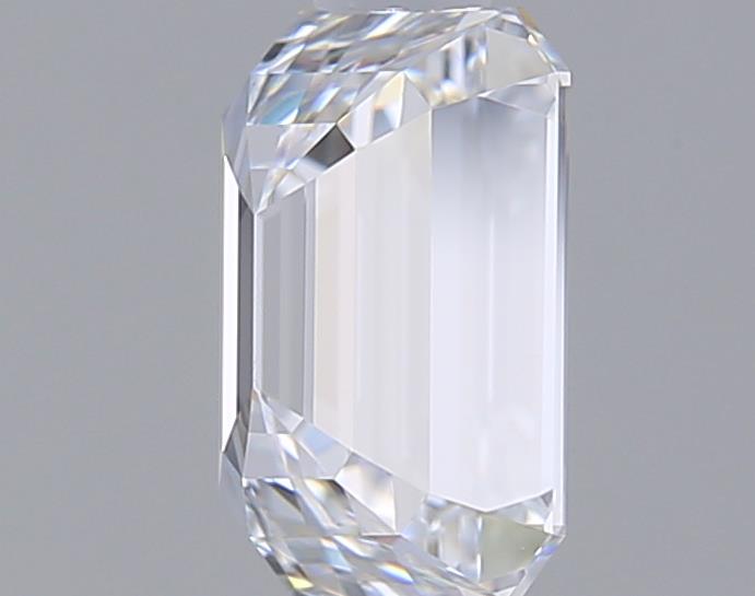 1.44 Carat Emerald Lab Diamond :: Greenstar spin frame 03