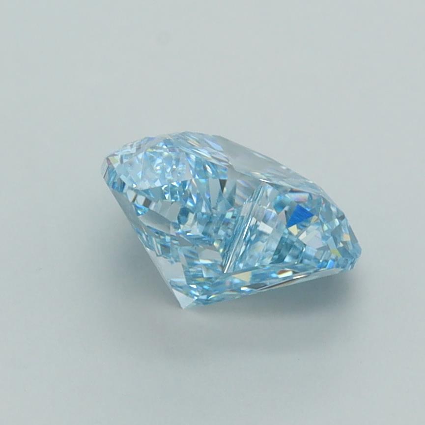 1.52 Carat Heart Lab Diamond :: Greenstar spin frame 03