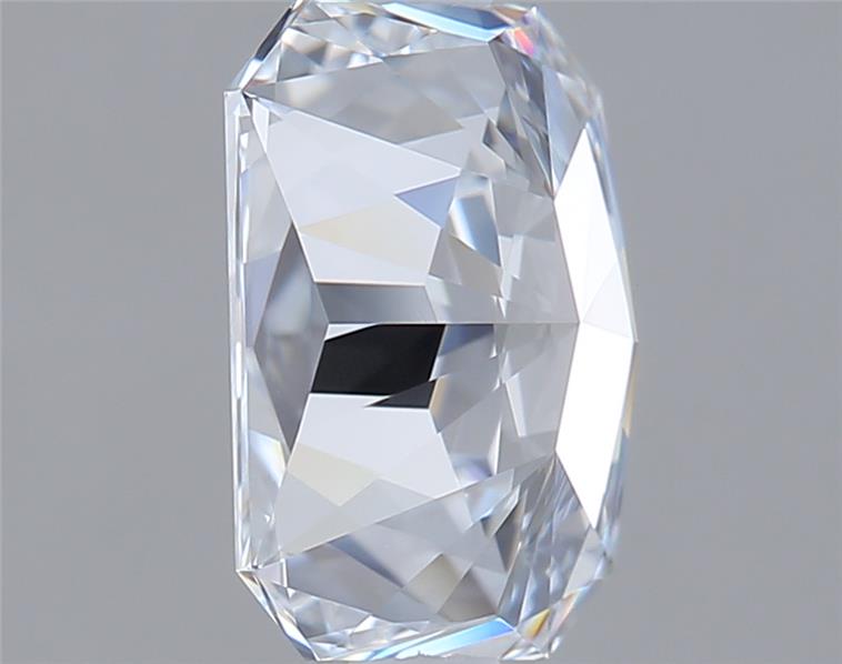 2.01 Carat Radiant Lab Diamond :: Greenstar spin frame 03