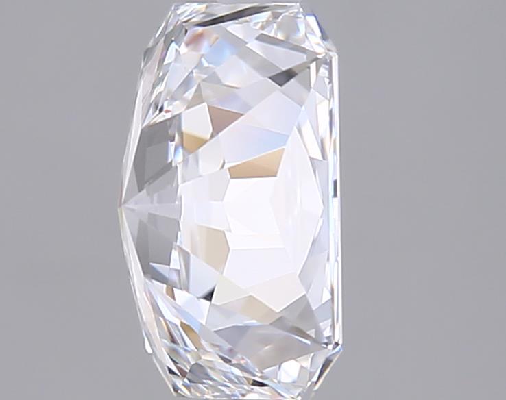 2.01 Carat Radiant Lab Diamond :: Greenstar spin frame 03