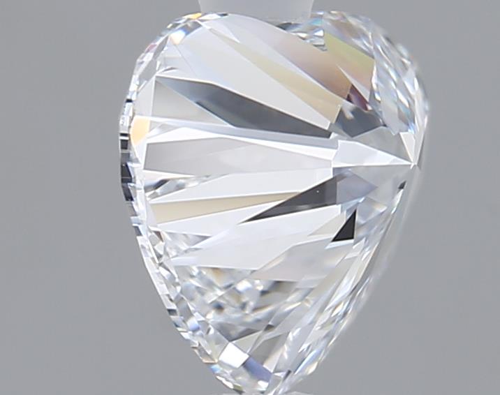 1.52 Carat Heart Lab Diamond :: Greenstar spin frame 03