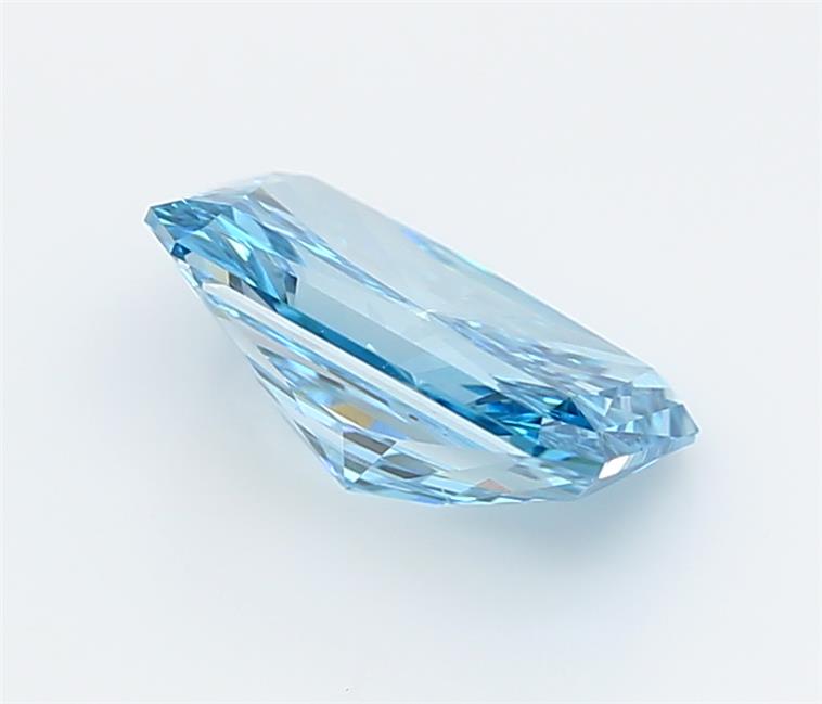 2.02 Carat Radiant Lab Diamond :: Greenstar spin frame 03
