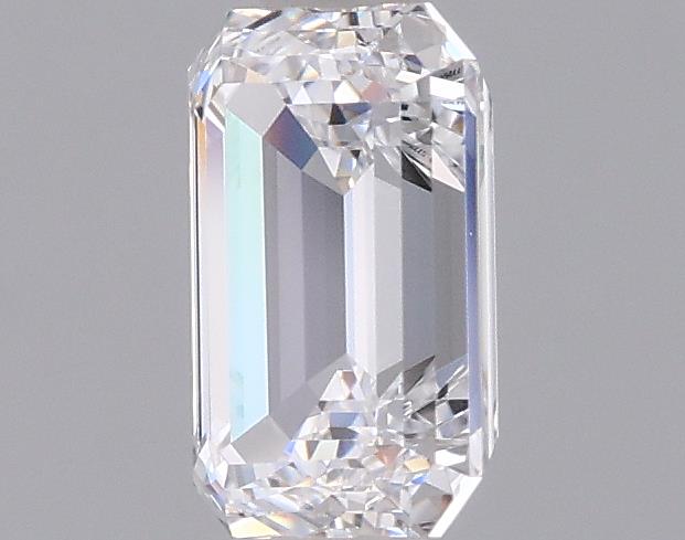 0.93 Carat Emerald Lab Diamond :: Greenstar spin frame 03
