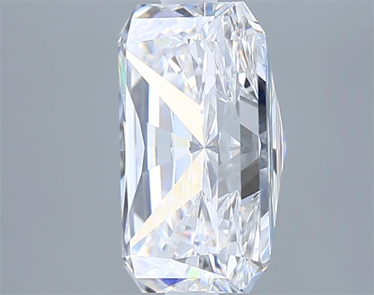 3.03 Carat Radiant Lab Diamond :: Greenstar spin frame 03