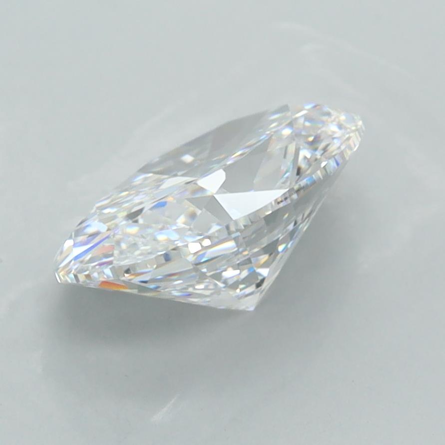 2.21 Carat Oval Lab Diamond :: Greenstar spin frame 03
