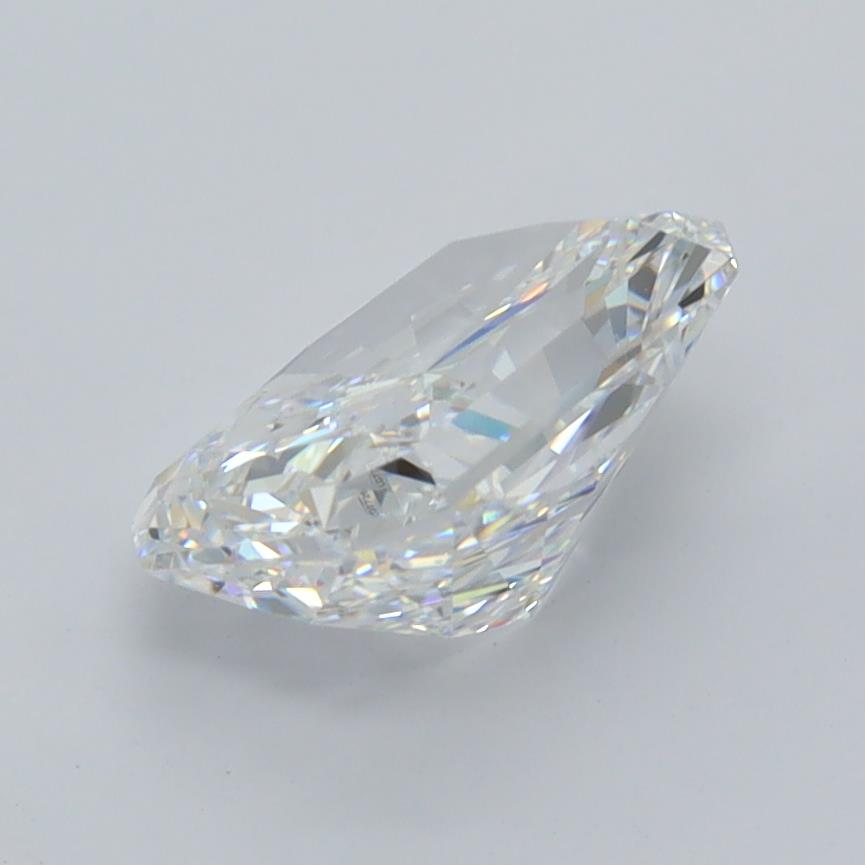 2.02 Carat Radiant Lab Diamond :: Greenstar spin frame 03