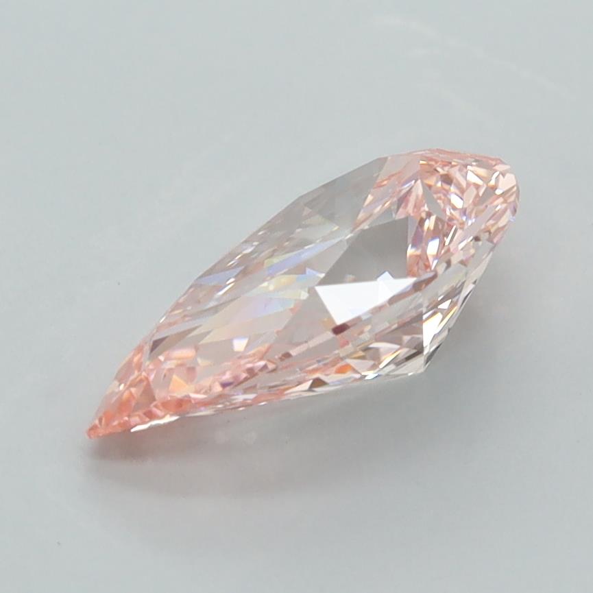 1.53 Carat Pear Lab Diamond :: Greenstar spin frame 03