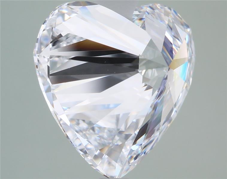 5.34 Carat Heart Lab Diamond :: Greenstar spin frame 03