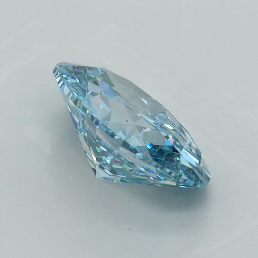 1.56 Carat Oval Lab Diamond :: Greenstar spin frame 03