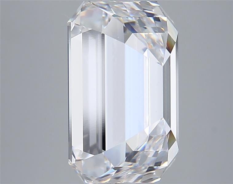 5.26 Carat Emerald Lab Diamond :: Greenstar spin frame 03