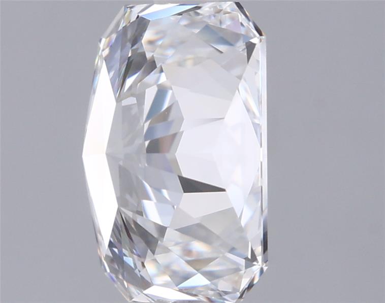 2.07 Carat Radiant Lab Diamond :: Greenstar spin frame 03