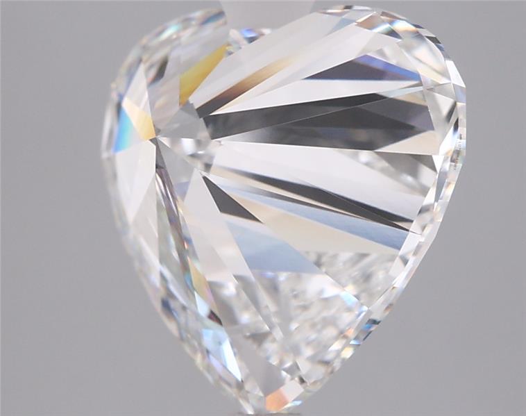 5.01 Carat Heart Lab Diamond :: Greenstar spin frame 03