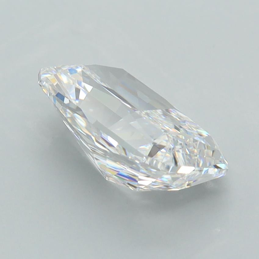 2.04 Carat Radiant Lab Diamond :: Greenstar spin frame 03